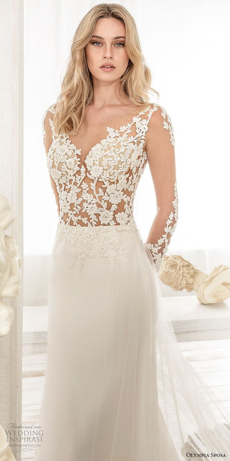 Simple Mermaid Wedding Dresses V Neck Sleeveless Tulle Satin Applique Ruched Wedding Gown Sweep Train Custom robe de mariée