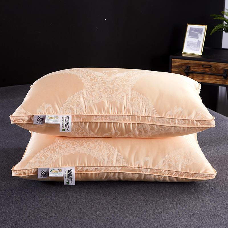 42 2Pcs 48*74cm Silk Satin Soft Pillow White/Gold/Gray down filler Neck Pillow comfortable sleeping almohada oreiller
42 2Pcs 48*74cm Silk Satin Soft Pillow White/Gold/Gray down filler Neck Pillow comfortable sleeping almohada oreiller