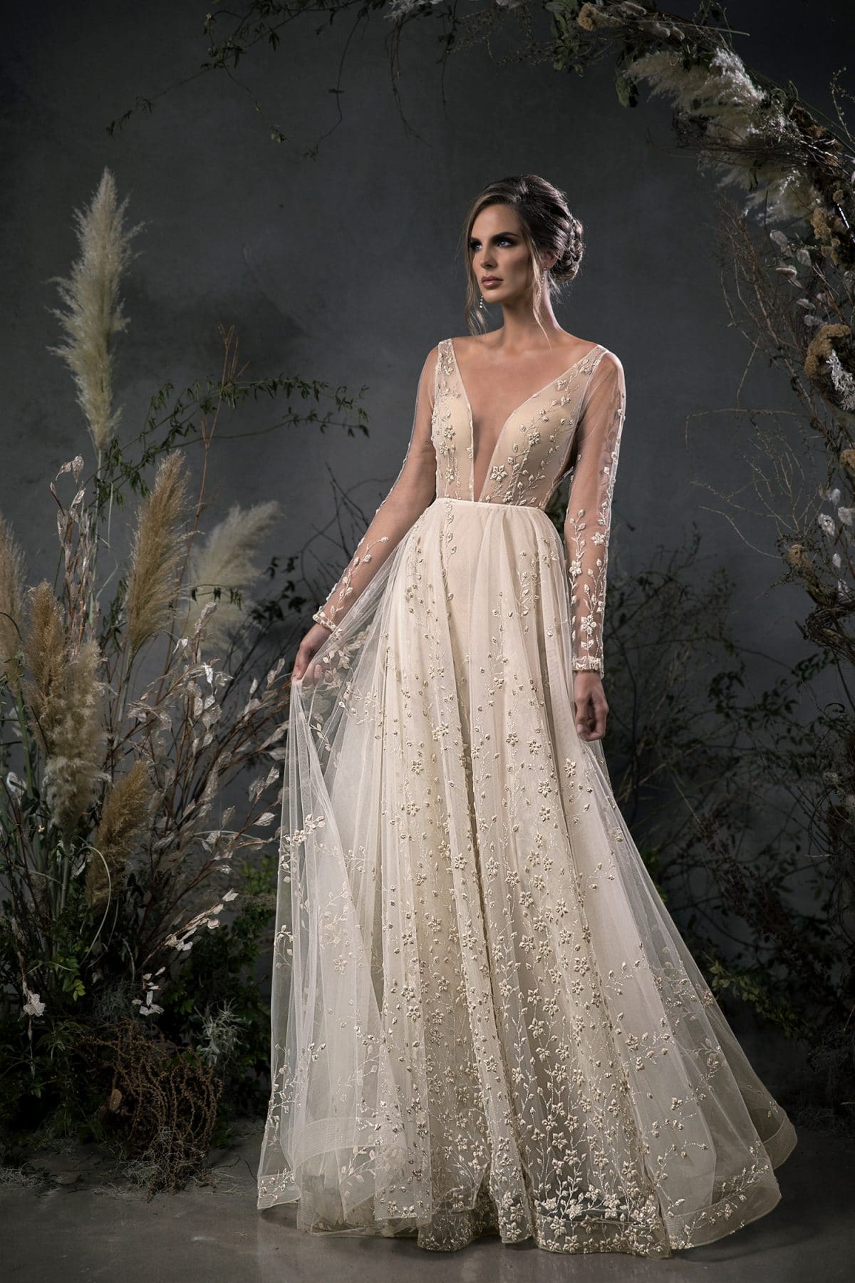 naama anat wedding dresses sheer deep v neck 3d floral appliques bridal gowns backless floor length wedding dress