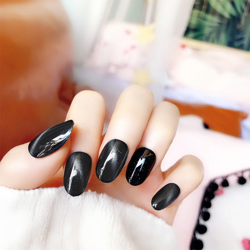 24pcs/box with 2g glue designed Glitter False Nails press on Popular Black Pretty Cat Eye Beauty Artificial Nail tips Stickers, As show
24pcs/box with 2g glue designed Glitter False Nails press on Popular Black Pretty Cat Eye Beauty Artificial Nail tips Stickers, As show