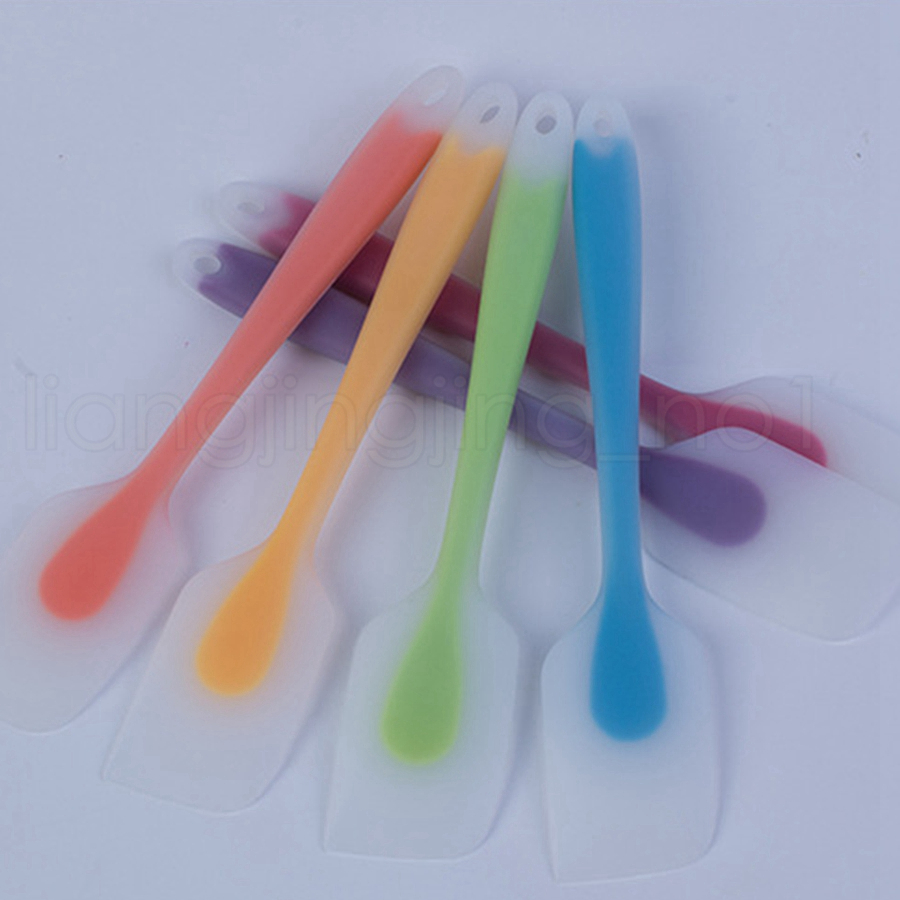 Bake Gadget Silicone Kitchen Accessories Soft Seamless Spatula Butter Cream Scraper Brush Baking Maker 6Colors RRA2231
Bake Gadget Silicone Kitchen Accessories Soft Seamless Spatula Butter Cream Scraper Brush Baking Maker 6Colors RRA2231