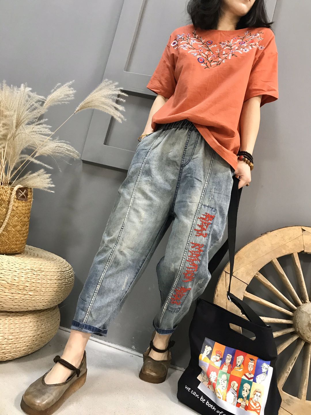 Blue, Gray Female 7 Minutes Of Pants To Restore Ancient Ways Do Old Letters Embroidered Big Yards Bk4540
Blue, Gray Female 7 Minutes Of Pants To Restore Ancient Ways Do Old Letters Embroidered Big Yards Bk4540
