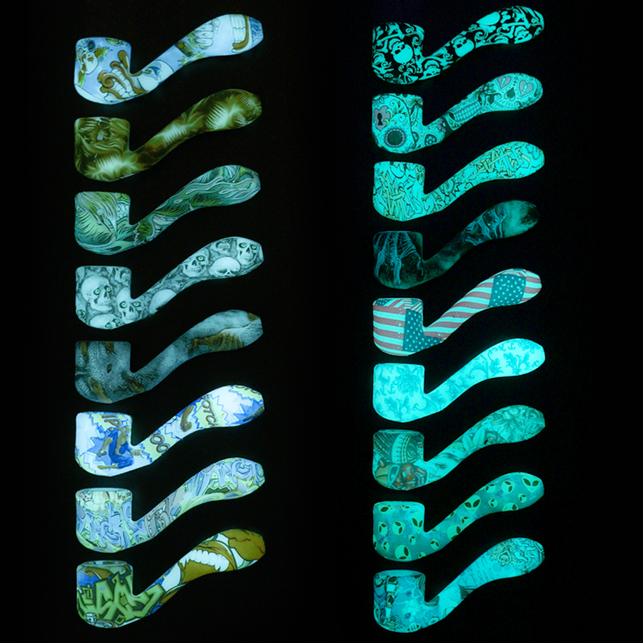 4.6'' smoking Pipes alien skull silicone glass pipe dab rig accessories tobacco bong glow in the dark
4.6'' smoking Pipes alien skull silicone glass pipe dab rig accessories tobacco bong glow in the dark