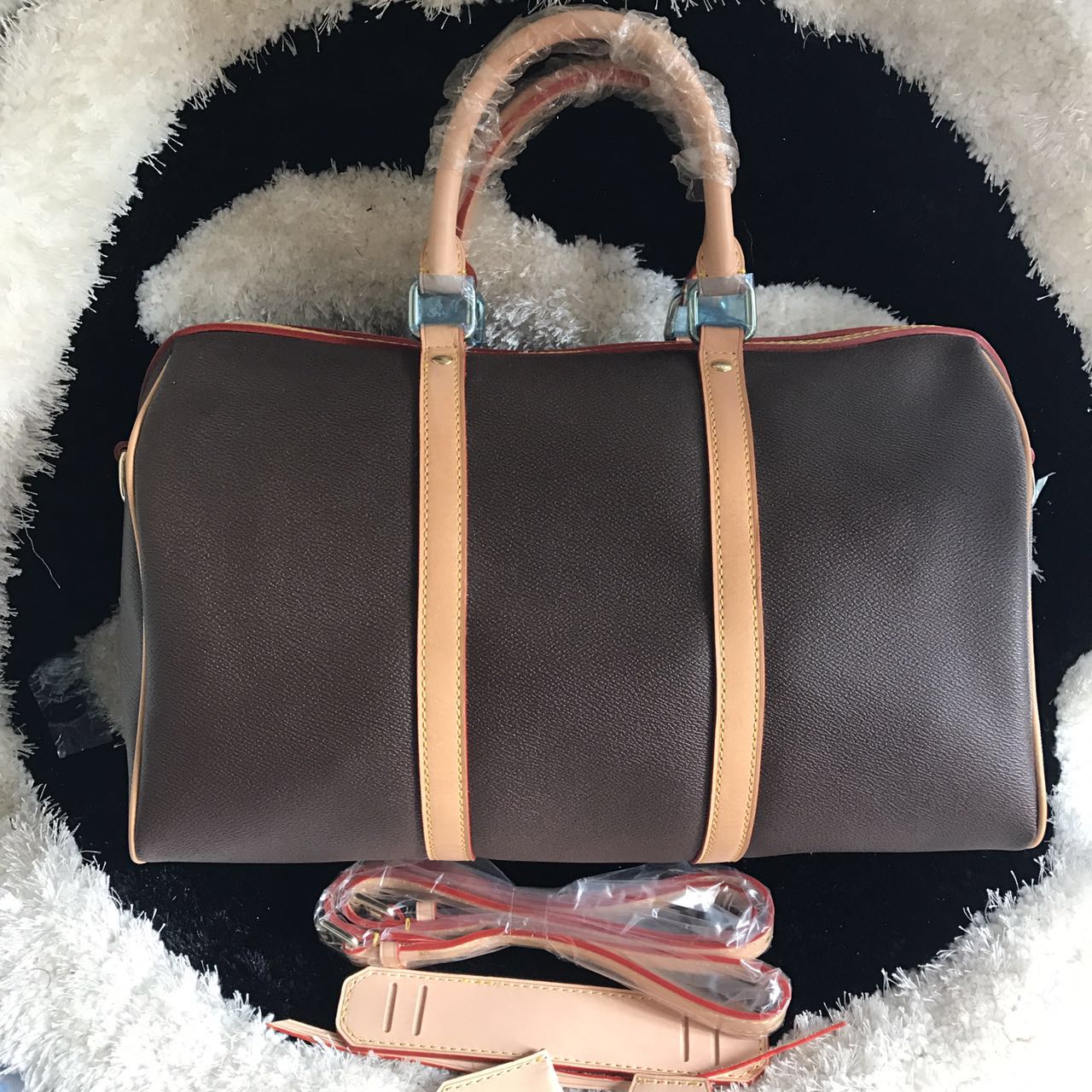 Duffle Classic 20Wholesale Bag Real Luxury Bag Shoulder Leather Travelling Fashion Oxidation Handbags Presbyopic Boston Messenger F Xlhat
Duffle Classic 20Wholesale Bag Real Luxury Bag Shoulder Leather Travelling Fashion Oxidation Handbags Presbyopic Boston Messenger F Xlhat