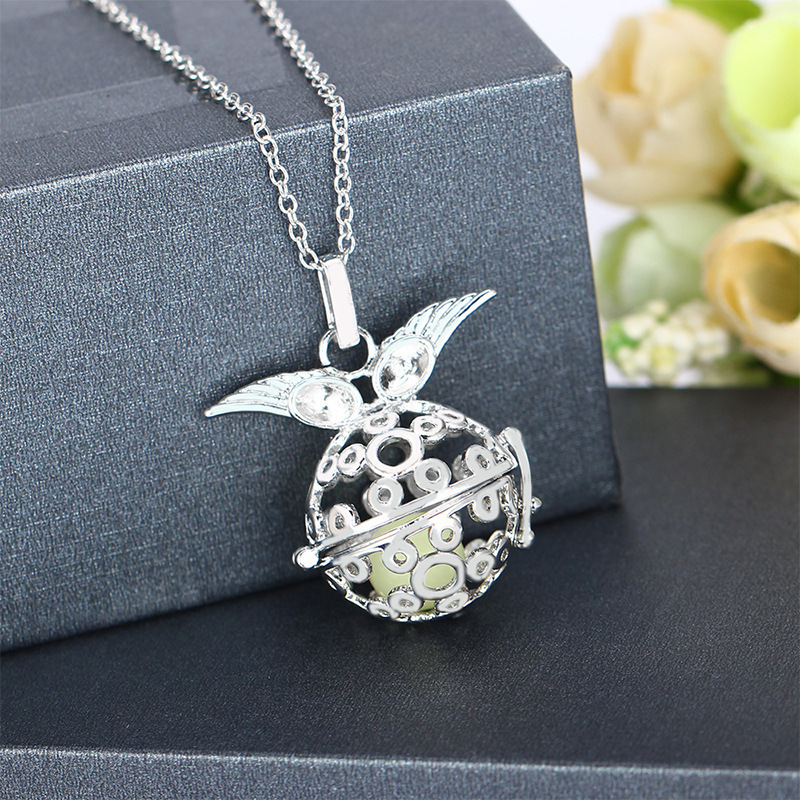 Angel Spirit Necklace Luminescence Pearl Cage Pendeloque Cut Infinite Reverie Noctilucent Ornaments
Angel Spirit Necklace Luminescence Pearl Cage Pendeloque Cut Infinite Reverie Noctilucent Ornaments