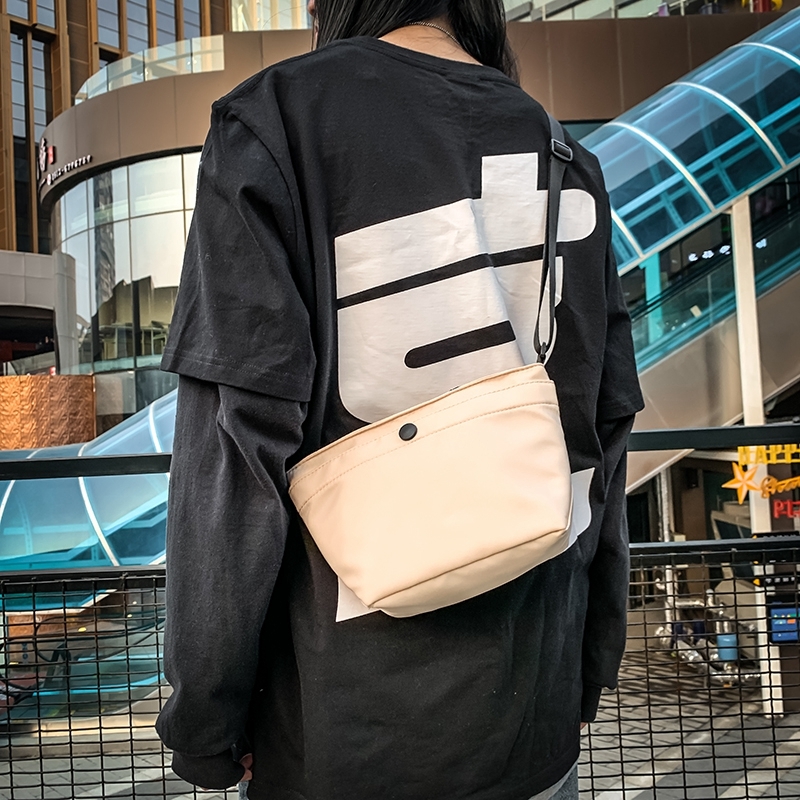 Fashion Crossbody Bag For Women 2020 Nylon Large Capacity Shoulder Bag Female Messenger Bolso Bandolera Para Mujer, Black
Fashion Crossbody Bag For Women 2020 Nylon Large Capacity Shoulder Bag Female Messenger Bolso Bandolera Para Mujer, Black