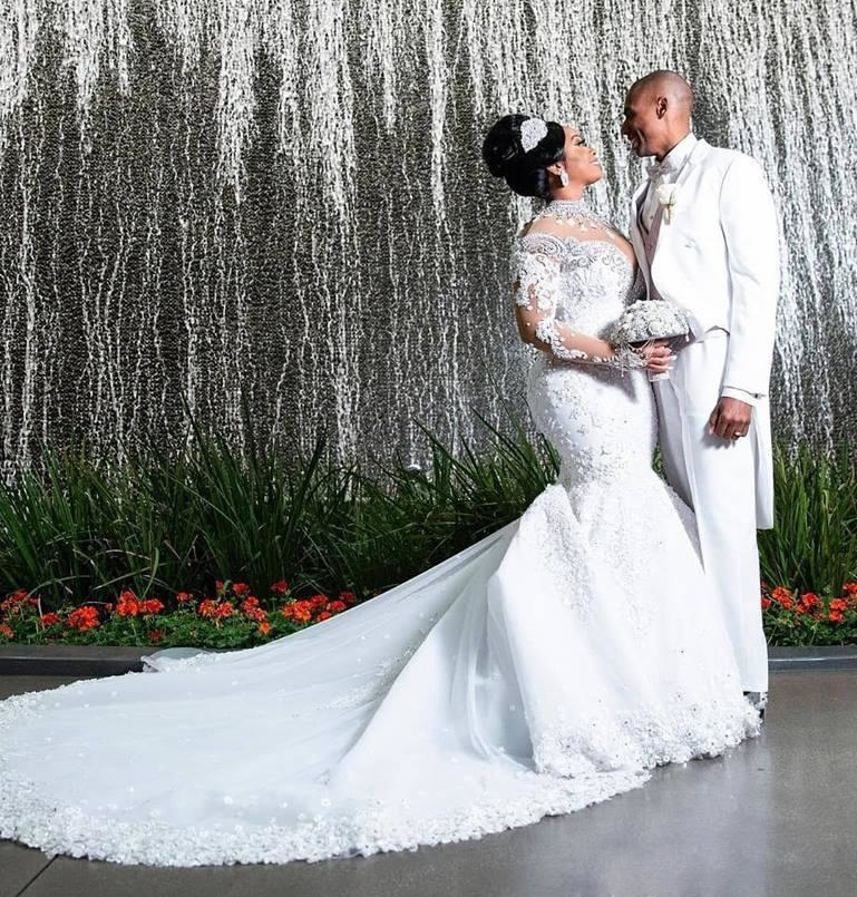 Plus Size Mermaid Wedding Dresses Beaded High Neck Lace Appliqued Long Sleeves Bridal Gowns Chapel Train Tulle Trumpet Robe De Marie