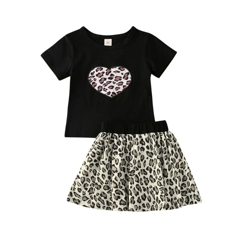 KANCOOLD Explosion Leopard Series Infants and Girls Short Sleeve Solid Color Love Print T-shirt + Pleated Skirt Two-Piece Set, Black
KANCOOLD Explosion Leopard Series Infants and Girls Short Sleeve Solid Color Love Print T-shirt + Pleated Skirt Two-Piece Set, Black