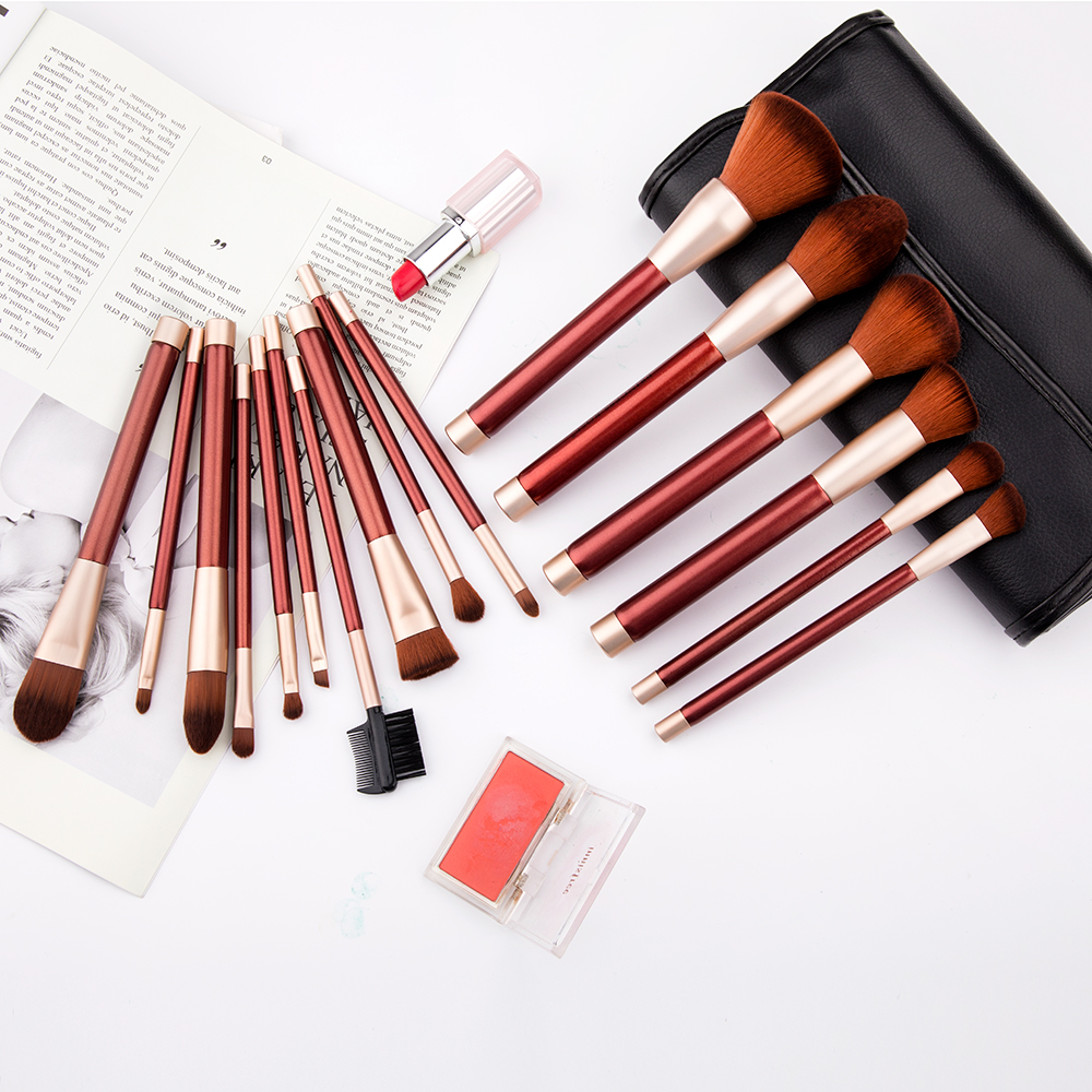 Professional 16pcs Makeup Brushes Set Soft Hair wood Handle Lips Make up Brush for Blender Kabuki Eyebrow Comb Eyeshadow Kit Tool with Bag
