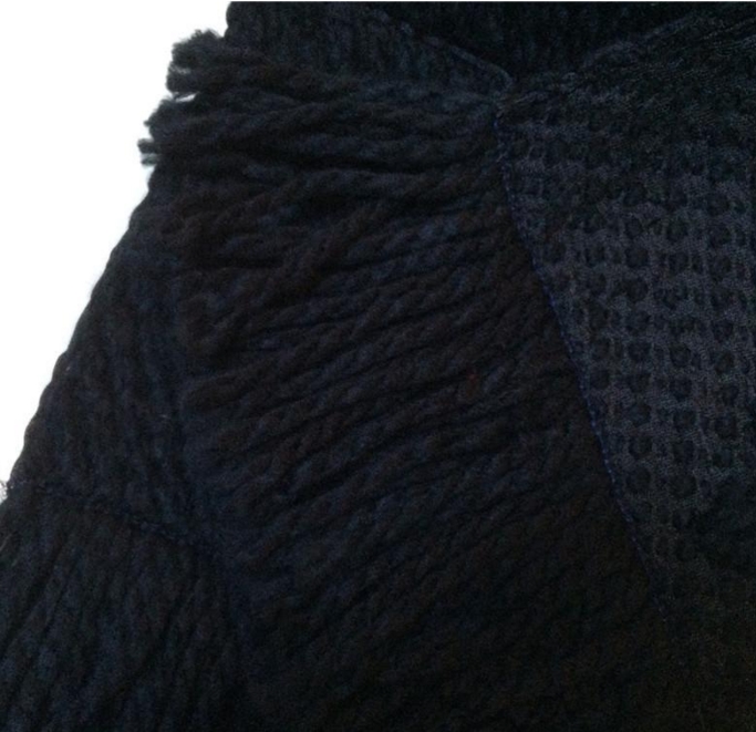 2020 hot Winter LOGOMANIA SHINE Brand Luxury Scarf Women and Men Two Side Black Red Silk Wool Blanket Scarfs Fashion Designer Flower Scarves
2020 hot Winter LOGOMANIA SHINE Brand Luxury Scarf Women and Men Two Side Black Red Silk Wool Blanket Scarfs Fashion Designer Flower Scarves