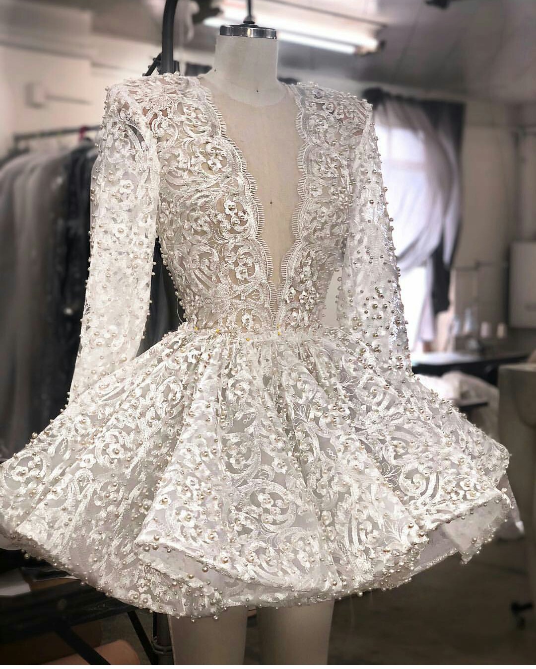 Real Image Lace Cocktail Dresses Long Sleeves Beaded Mini Skirt Short Prom Gowns Deep V Neck Celebrity Dress