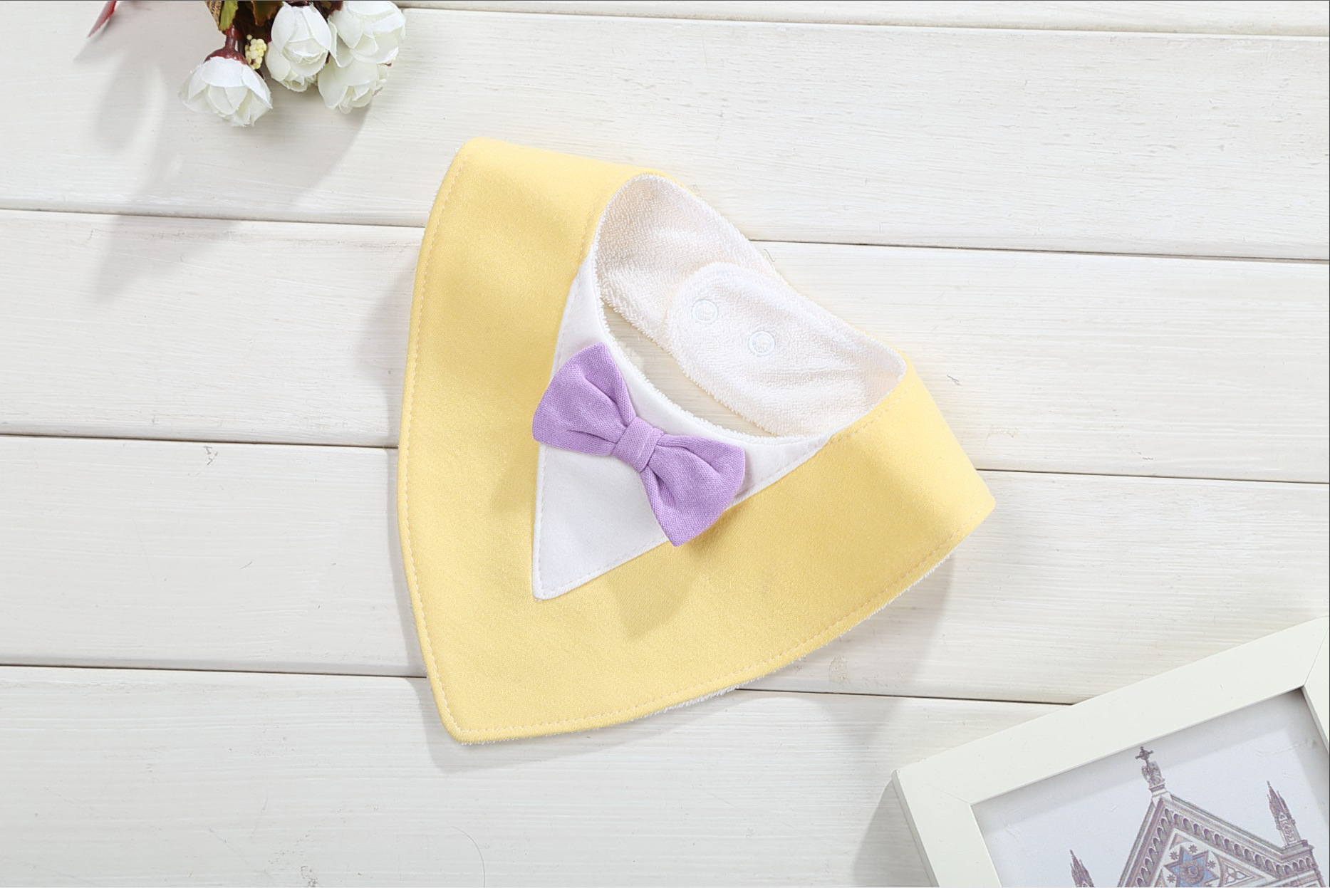 Baby Bibs Burp Cloth Infant Waterproof Bib Towels Kids Cotton Soft Bow Burp Tie Triangle Bibs Toddlers Slobber Bibs Pinafore 10Colors