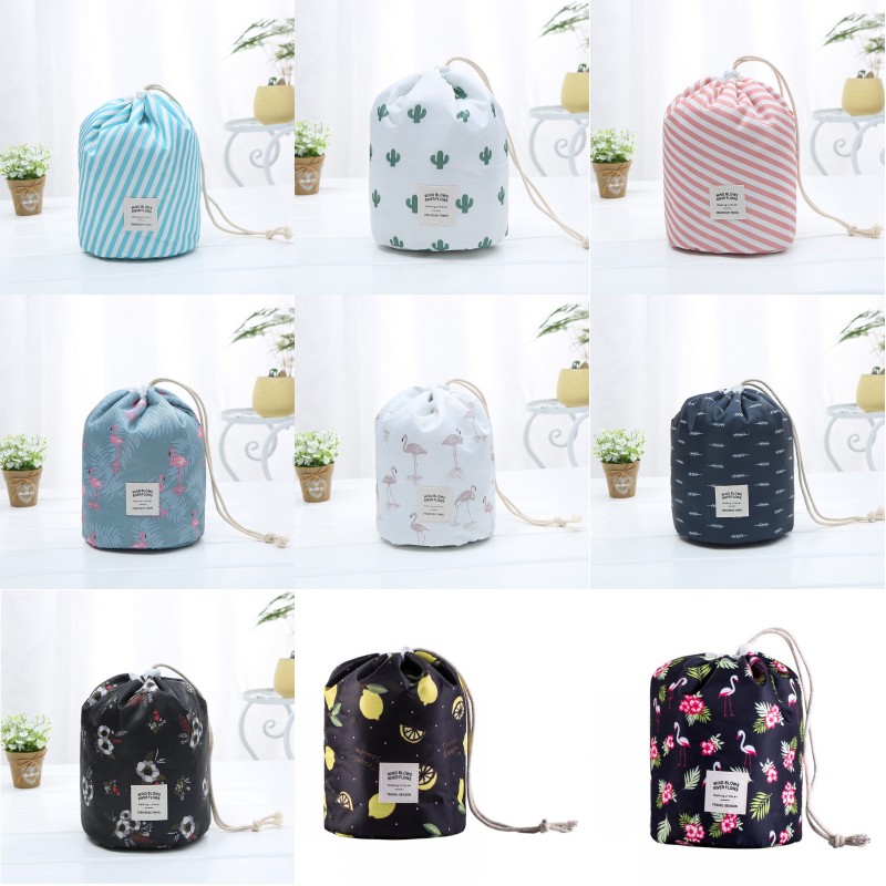 Barrel Shaped Women Cosmetic Bag Stripes Cactus Flamingo Lemon Flower Printed Travel Makeup Bags Organizer Storage Bags
Barrel Shaped Women Cosmetic Bag Stripes Cactus Flamingo Lemon Flower Printed Travel Makeup Bags Organizer Storage Bags