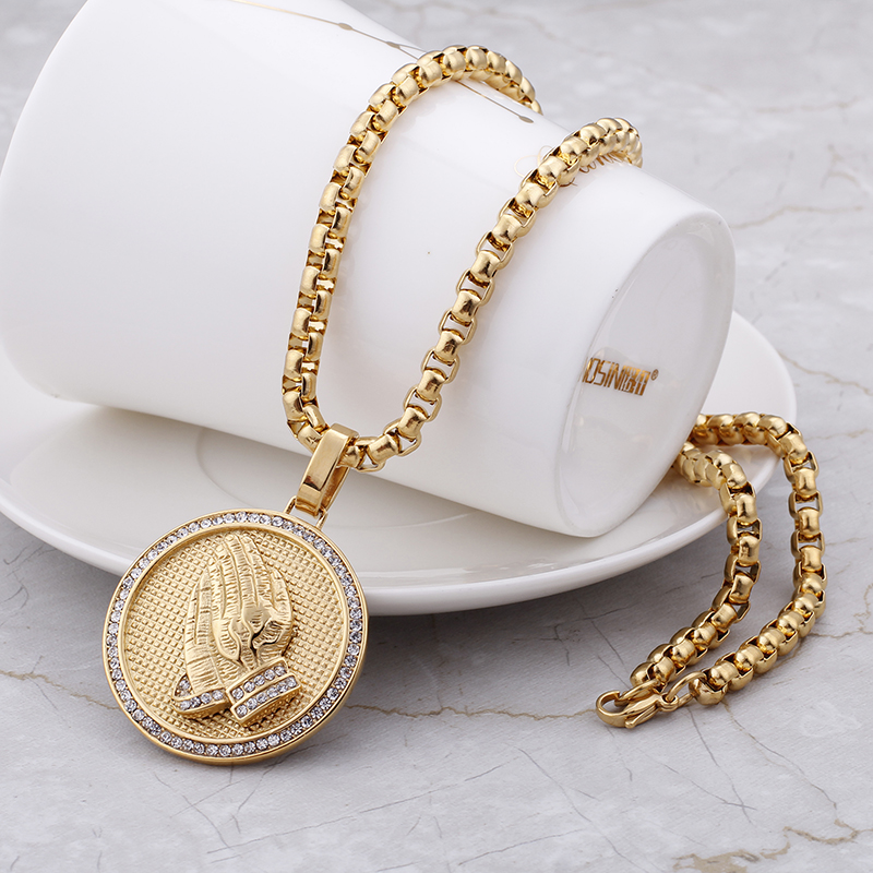 Hip Hop Playing Hands Pendants Necklace Men's Bling 316L Stainless Steel 18K Gold Plated Christian Jewelry
