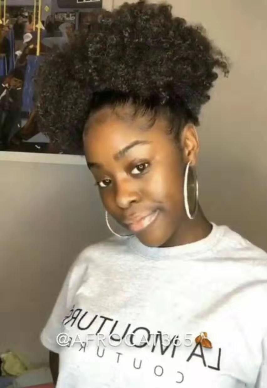 Kinky Curly Ponytail For Black Women Natural Afro Curly Non Remy Hair 1 Piece Clip In Ponytails 100% Human Hair
Kinky Curly Ponytail For Black Women Natural Afro Curly Non Remy Hair 1 Piece Clip In Ponytails 100% Human Hair