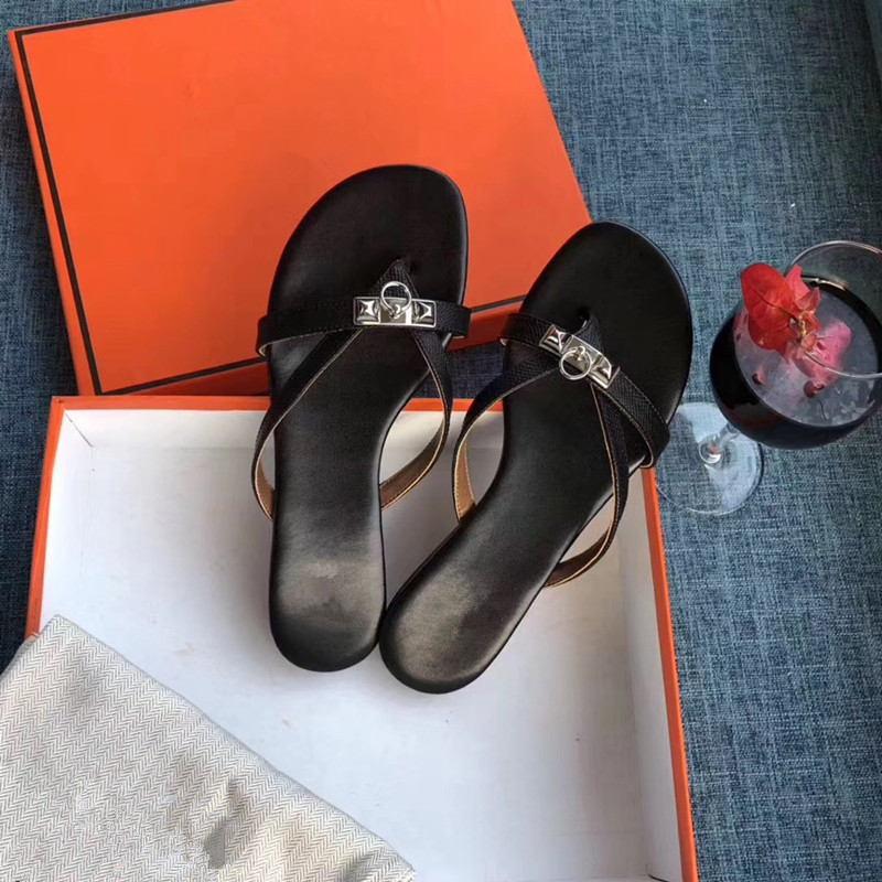 2021 women slippers designer Embroidery Sandals Ladies brand Summer Flat Slides outdoor beach woman Slipper colour letters slide, 08
2021 women slippers designer Embroidery Sandals Ladies brand Summer Flat Slides outdoor beach woman Slipper colour letters slide, 08