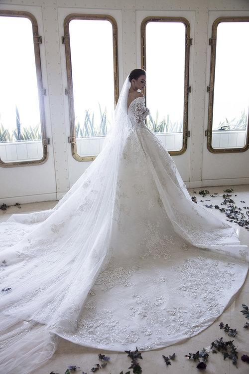 Ziad Nakad 2019 Vintage Wedding Dresses Long Sleeve Appliques Beaded Cathedral Train Bridal Gowns Vestido De Novia Plus Size Wedding Dress