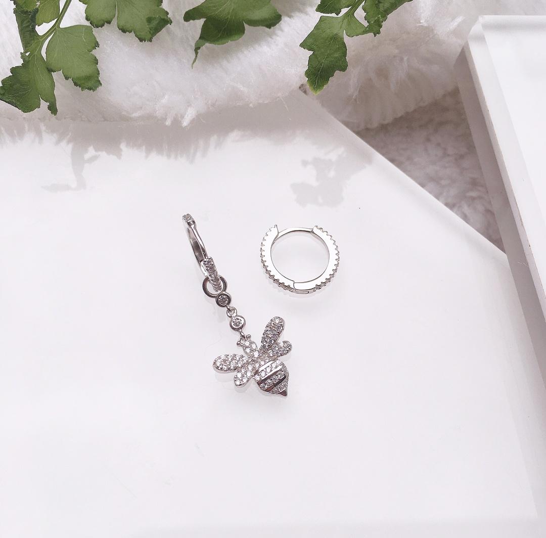 Ambus Jewelry Gold Earrings 925 Silver Bee Styling Cubic Zircon Earrings Women Jewelry Gift
Ambus Jewelry Gold Earrings 925 Silver Bee Styling Cubic Zircon Earrings Women Jewelry Gift