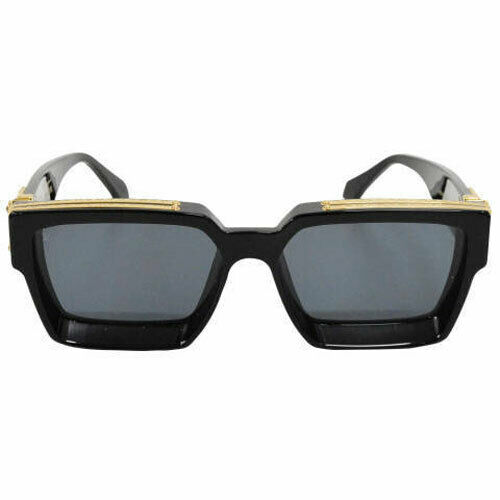 NEW Luxury 1.1 MILLIONAIRE SUNGLASSES men women full frame Vintage designer MILLIONAIRE 1.1 sunglasses Millionaire Black Logo Made in Italy
NEW Luxury 1.1 MILLIONAIRE SUNGLASSES men women full frame Vintage designer MILLIONAIRE 1.1 sunglasses Millionaire Black Logo Made in Italy