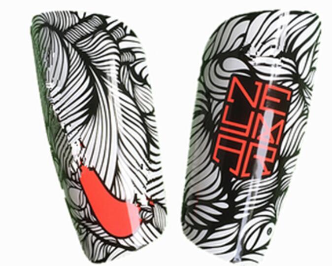 CR7 2019 boy kids men women football shin guard board guard shin guard football protector Messi Football leg guards training training Sports, Messi 07
CR7 2019 boy kids men women football shin guard board guard shin guard football protector Messi Football leg guards training training Sports, Messi 07