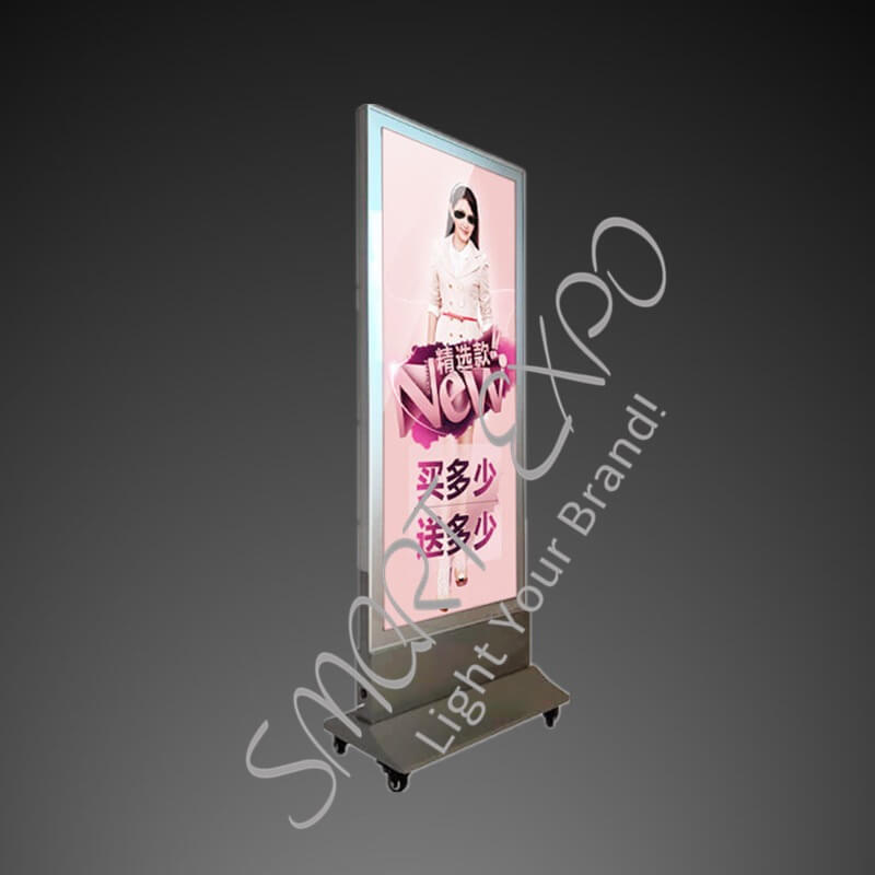 80*150cm Store Floor Stand Double Poster Display Stand Moving Light Box Board with Base Wheels Wooden Case Packing
80*150cm Store Floor Stand Double Poster Display Stand Moving Light Box Board with Base Wheels Wooden Case Packing