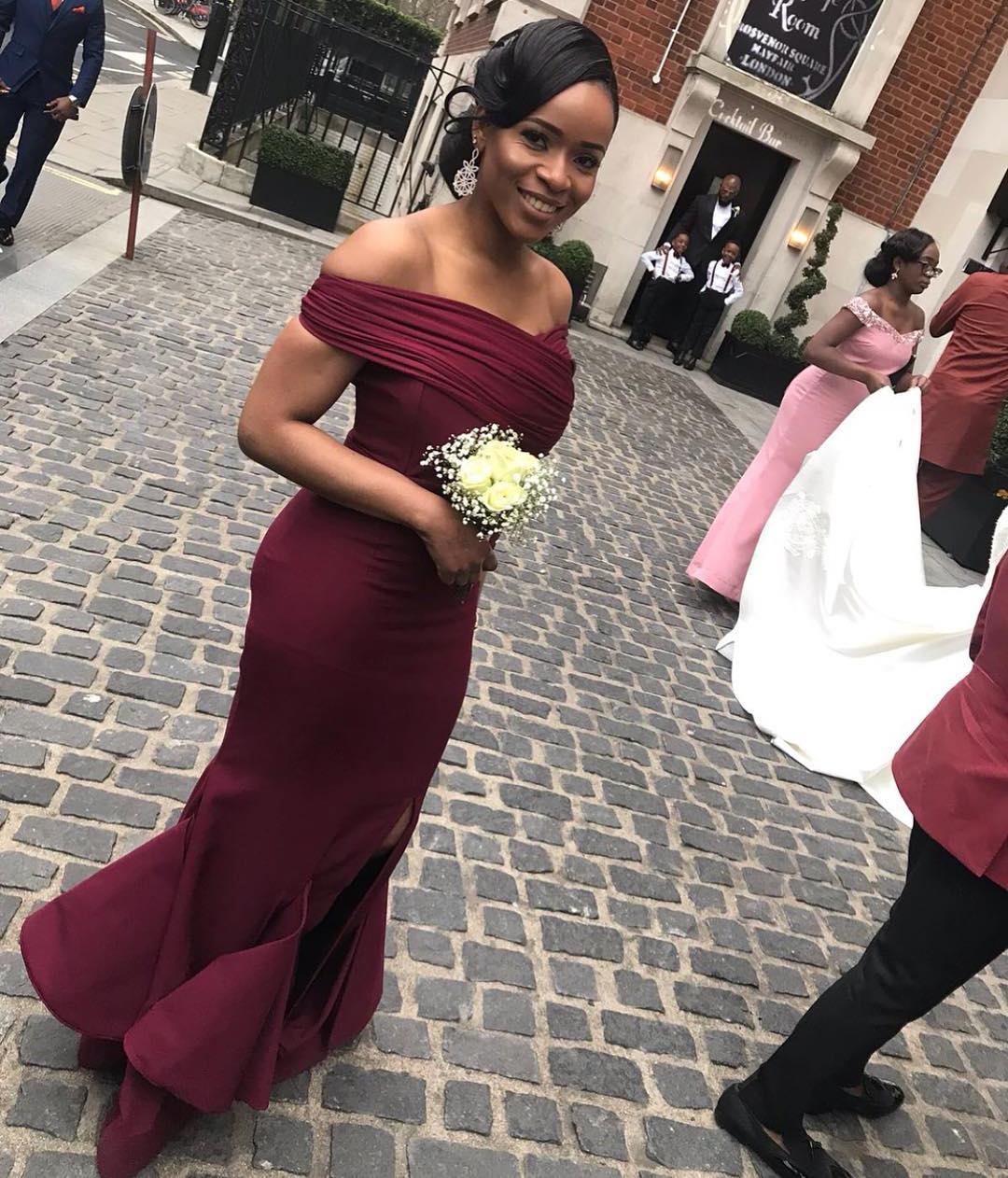 Cheap Bury Bridesmaid Dresses Elegant Off The Shoulder Ruched Pleats Mermaid Ruffles Or Length Maid Of Honor Gown Wedding Guest