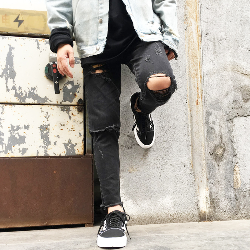 2018 New HipHop Men Hole Jogger Pants High Quality Casual destroyed skinny ruched jeans hole casual pants jogger rock jeans, Black 
2018 New HipHop Men Hole Jogger Pants High Quality Casual destroyed skinny ruched jeans hole casual pants jogger rock jeans, Black