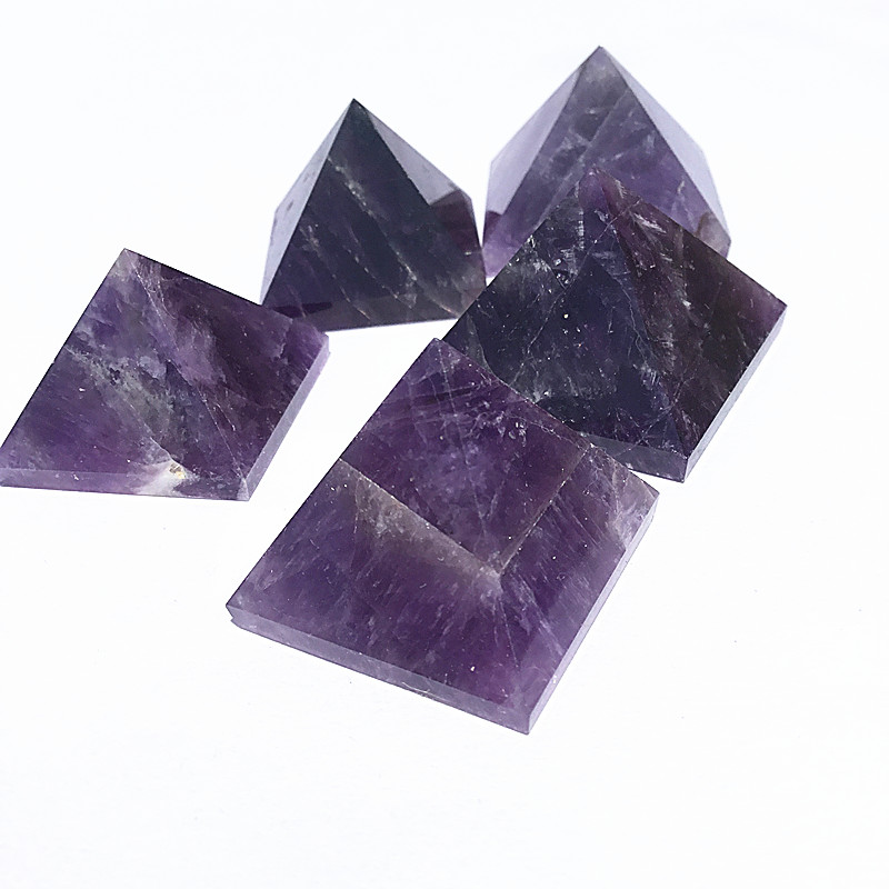 Other Hand Polishend Natural Dream Amethyst Quartz Crystal Pyramid/tower Reiki Healing
Other Hand Polishend Natural Dream Amethyst Quartz Crystal Pyramid/tower Reiki Healing