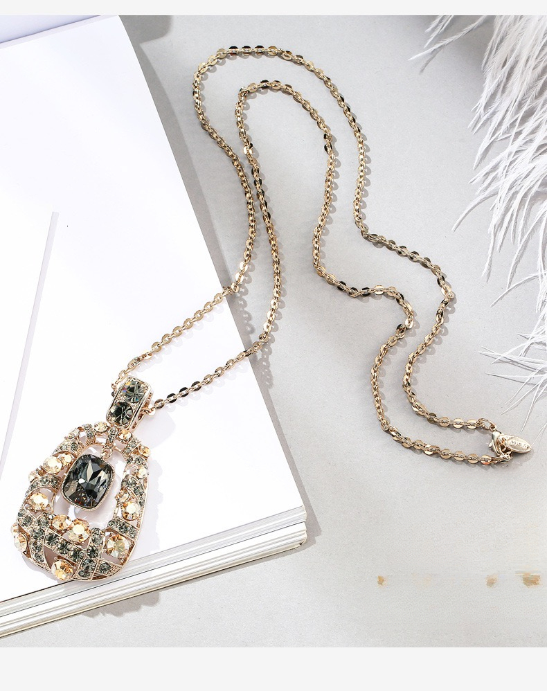 Vintage Hollow Teardrop Moissanite Pendant Necklace Long Sweater Chain Blue Stone Crystal Jewelry For Women Party Gift - view 9