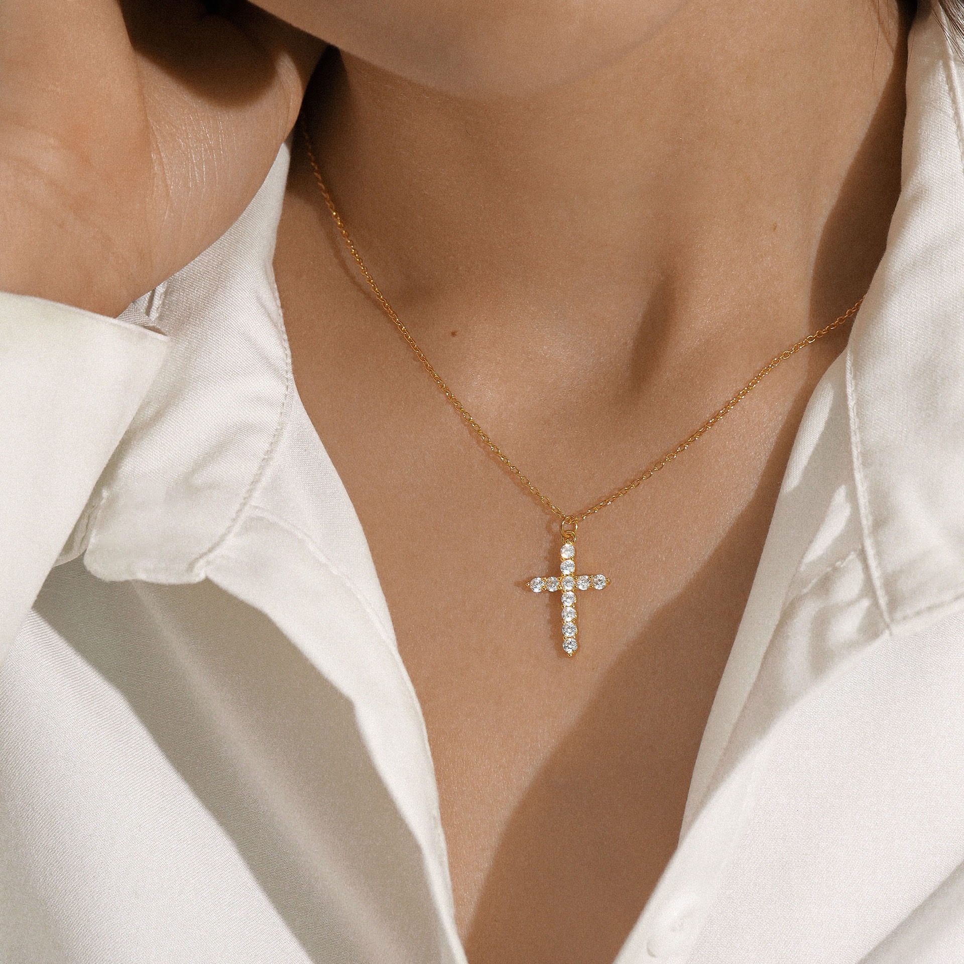 Rotatable Crown Cross Moissanite Pendant Necklace Hip Hop Punk Style Silver Gold Color Chain Jewelry For Women Men Party Gift