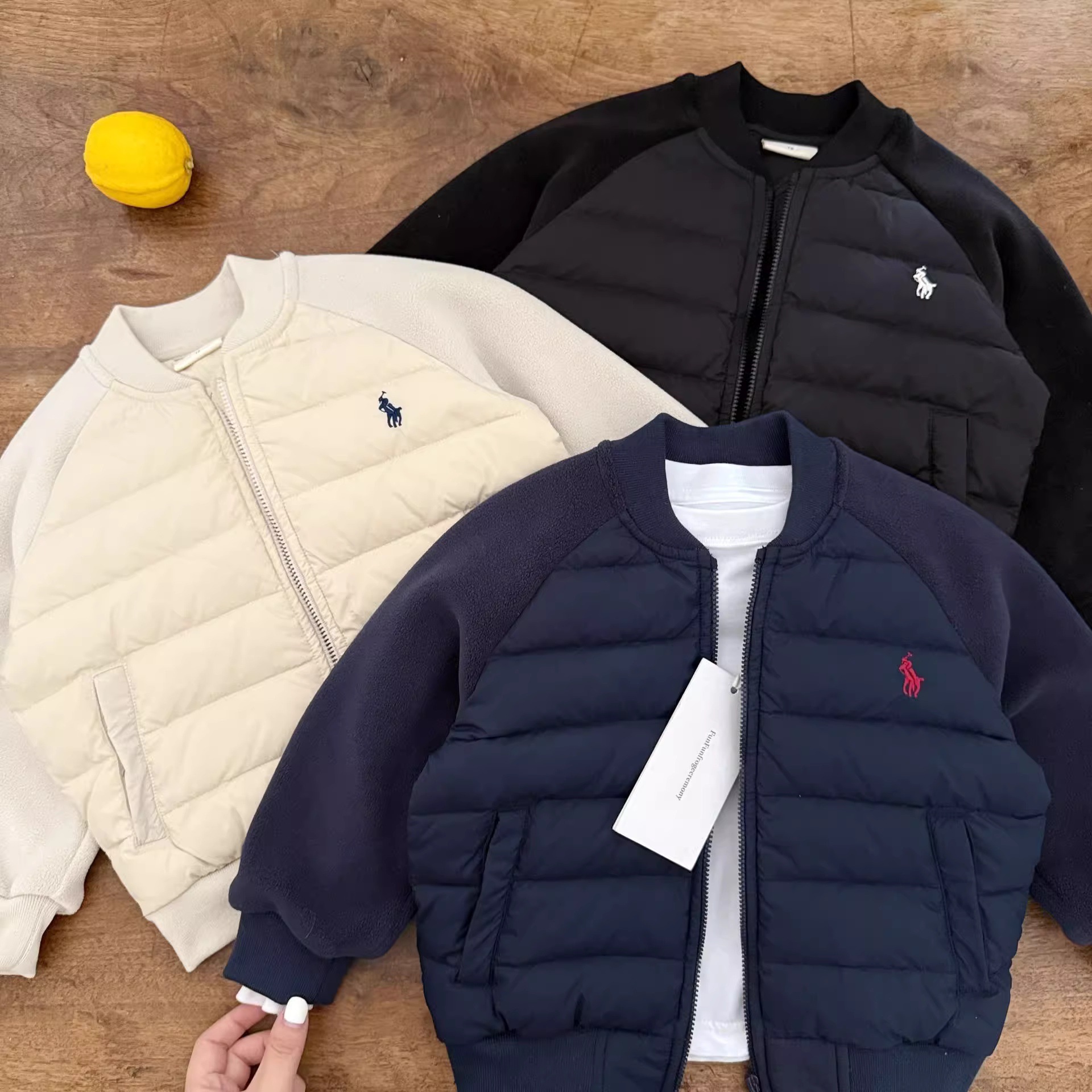 Free shipping Kids Clothing Children's thick spliced cotton jacket comfortable simple and warm - view 3