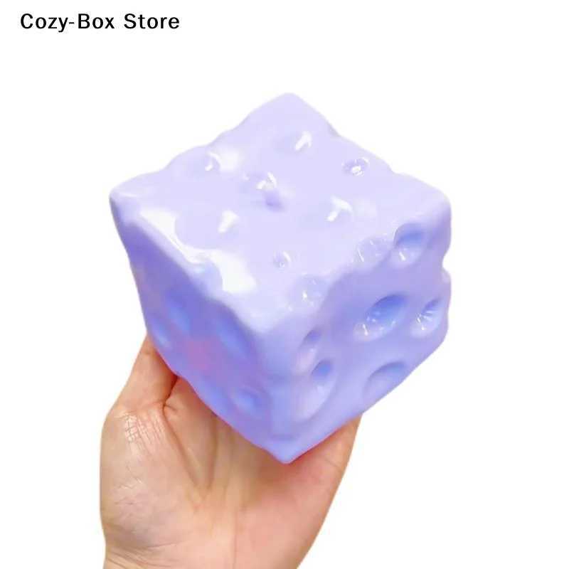 Blueberry Cheese Cake Toy Soft Slow Rebound Texture Stress Relief Ball Finger Pressure Relief Toy S2609022LMQ - view 6