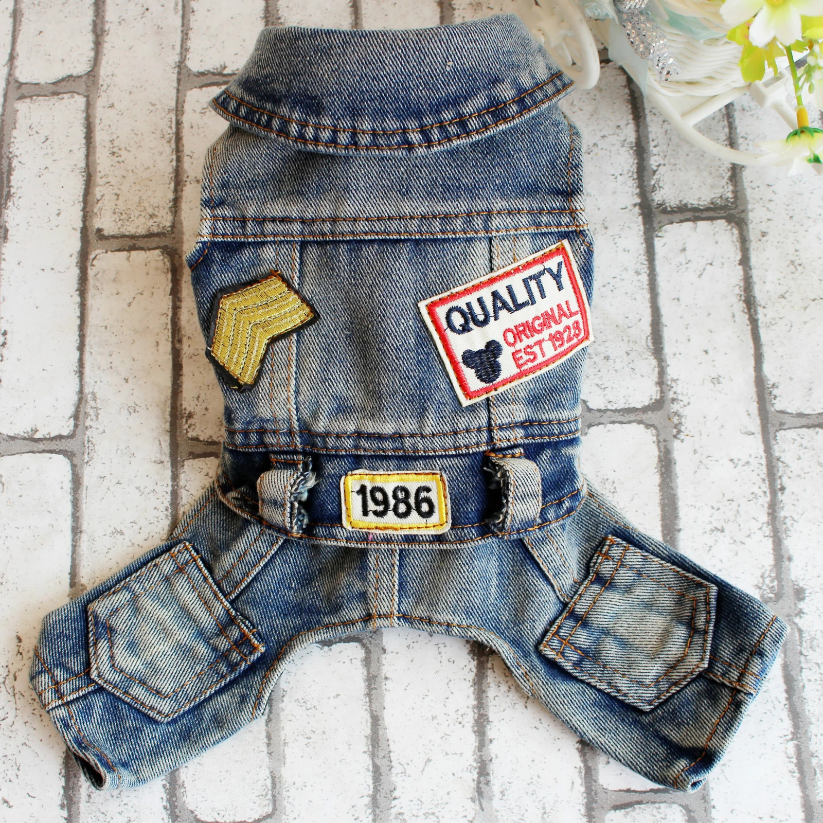 Retro Denim Overalls for Dogs Four Legs Dog Jumpsuit for Chihuahua Cowboy Puppy Kawaii Clothes for Yorkie Spring Pet Costume 260904 - view 3