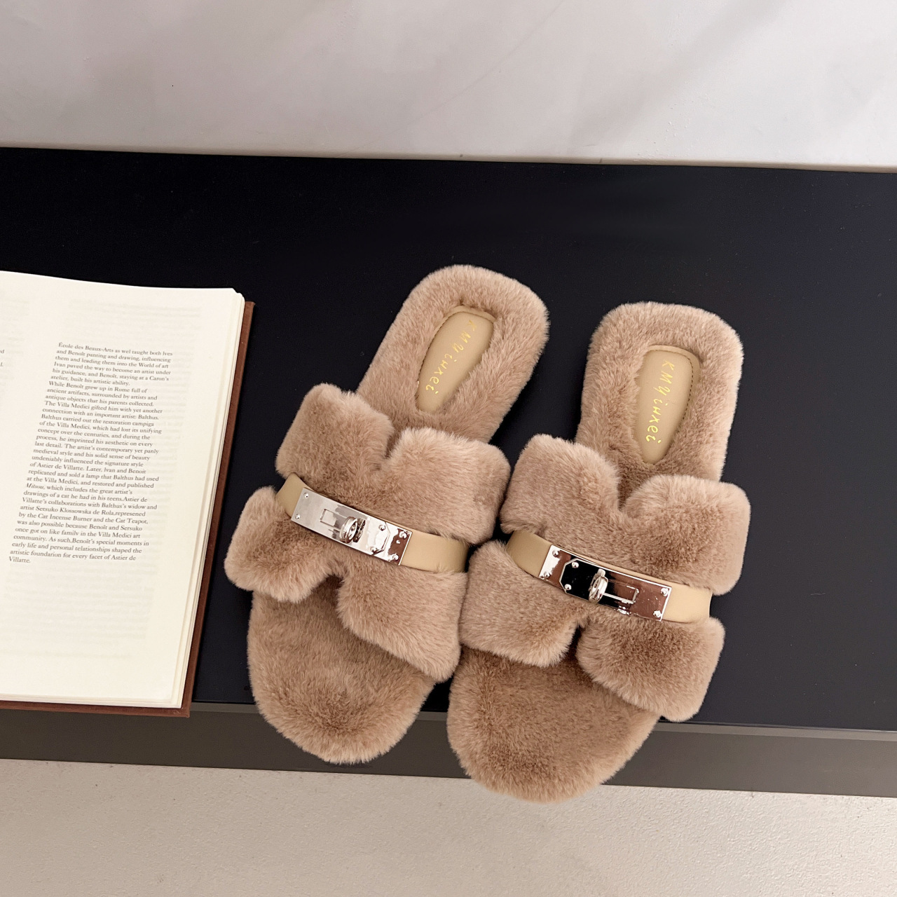 Slippers Casual And Minimalist Fur Slippers For Women To Wear For Autumn And Winter Fashion Metal Buckle Lazy Style Cotton Slippers Suitable For Vario - view 3