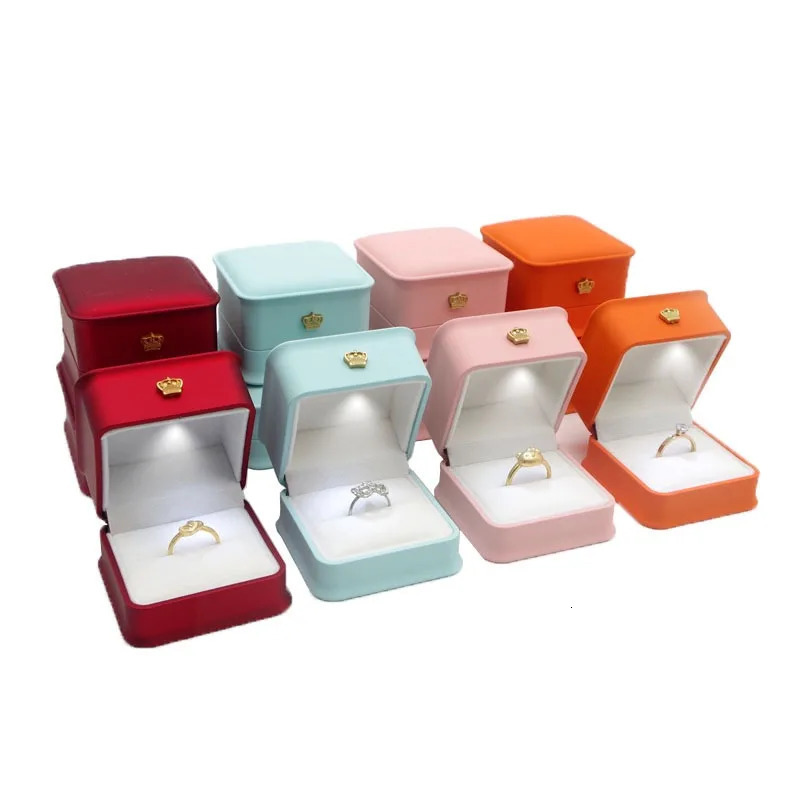 LED Jewelry Ring Box with Llight Crown Earrings Pendant Storage Display Proposal Wedding Gift Box Jewelry Organizer Box 260905