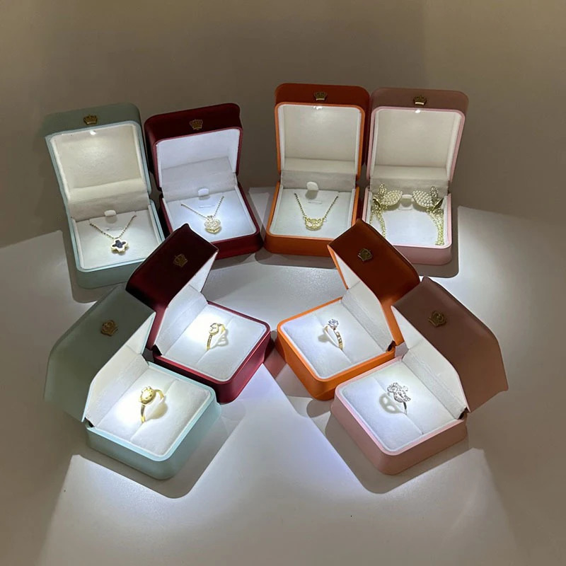 LED Jewelry Ring Box with Llight Crown Earrings Pendant Storage Display Proposal Wedding Gift Box Jewelry Organizer Box 260905 - view 3