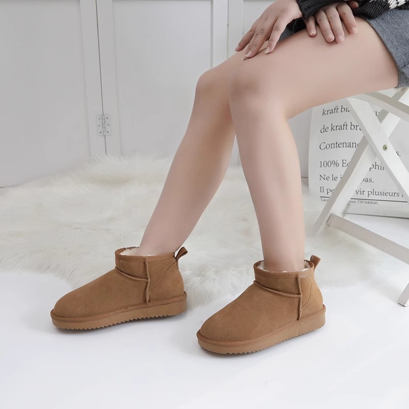 Designer shoes Snow boots Women's fur Integrated 2026 New style Fashionable and warm leather cotton shoes Women anti-slip short tube Free shippin - view 6