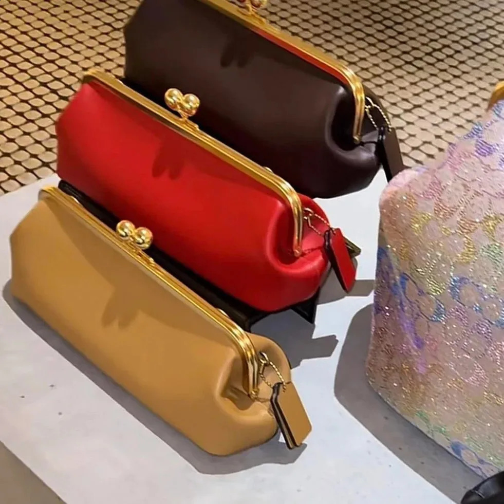 2026 Kisslock Shoulder Bags for Women Bag Soft PU Leather Clip Bag Women Handbag Frame Wedding Clutch Ladies 260908 - view 7