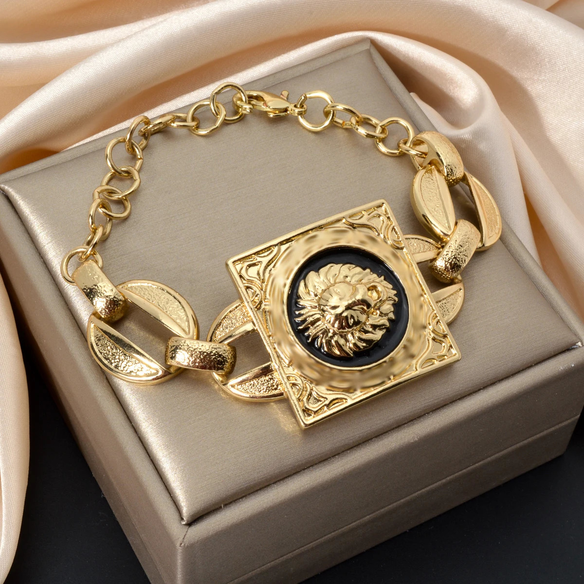 Gold Plated Jewelry Set For Women African Indian Dubai Wedding Jewellery y Choker Necklace Bracelet Earring Cuff Rings 260910 - view 4