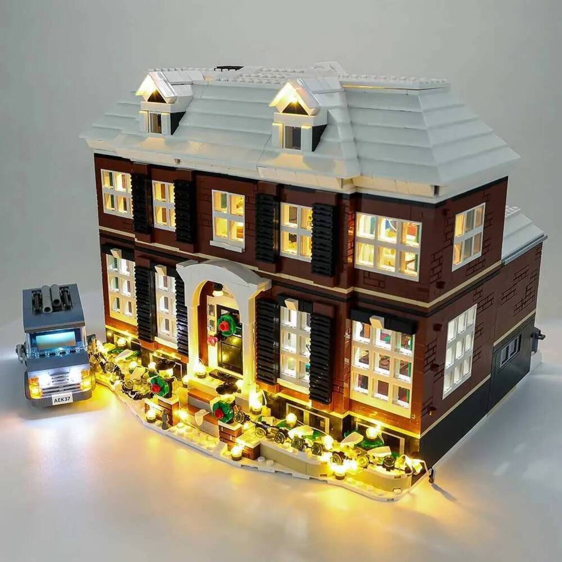Baby Swing Build Block LED Light Kit For Christmas Gift 21330 toddler seat Home Alone House Street View Building Blocks Bricks Toy Lamp Brick S - view 3