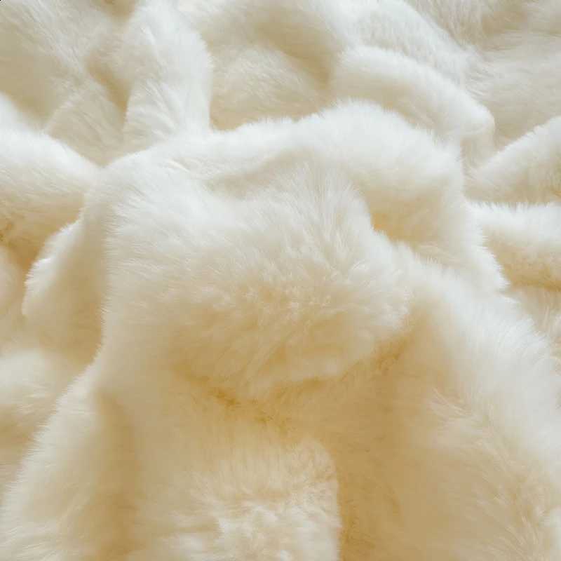 Cover Bonenjoy 1pc Plush Duvet Warm Quilts Cover Skin-friendly Bedding Solid Color Cforter Covers (No lowcase) J260909 - view 6