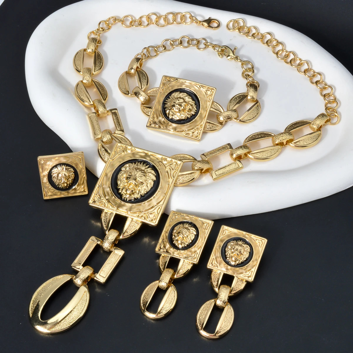 Gold Plated Jewelry Set For Women African Indian Dubai Wedding Jewellery y Choker Necklace Bracelet Earring Cuff Rings 260910 - view 5
