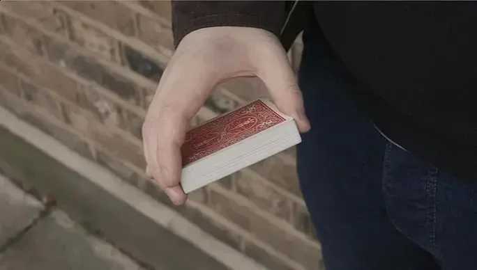 Level One (Gimmicks and Online Instructions) by Christian Grace Card Illusions Close up Magie Magician Decks Fun Magic Tricks Q260910 - view 3