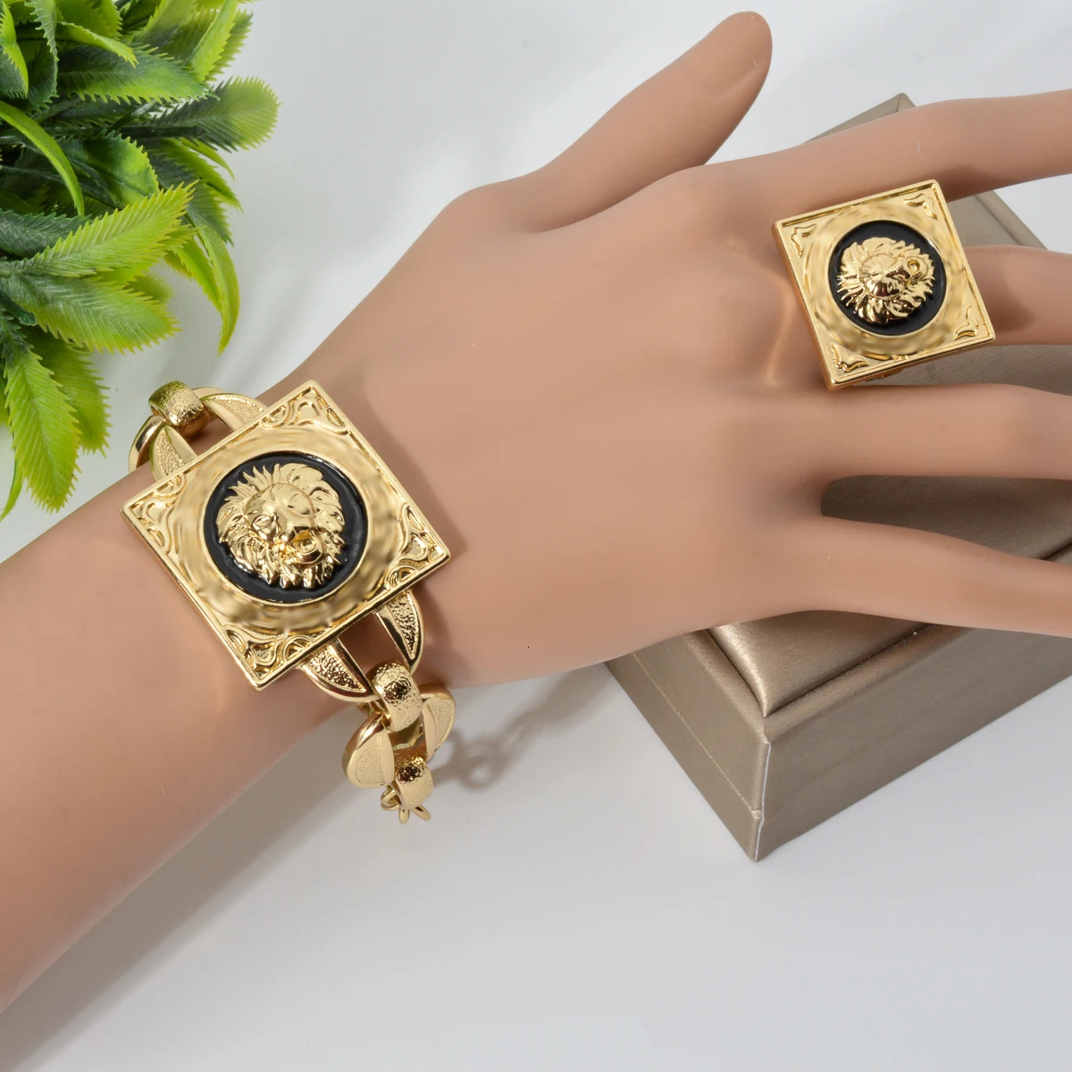 Gold Plated Jewelry Set For Women African Indian Dubai Wedding Jewellery y Choker Necklace Bracelet Earring Cuff Rings 260910 - view 6
