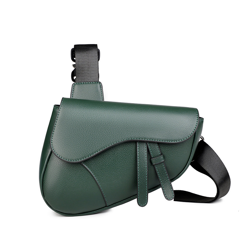 New style saddle bag - men's crossbody bag, backpack, single shoulder bag, Korean version, fashionable men's casual bag - view 8