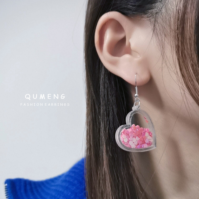 Trendy creative these dazzling pink sequin heart shaped acr - view 5