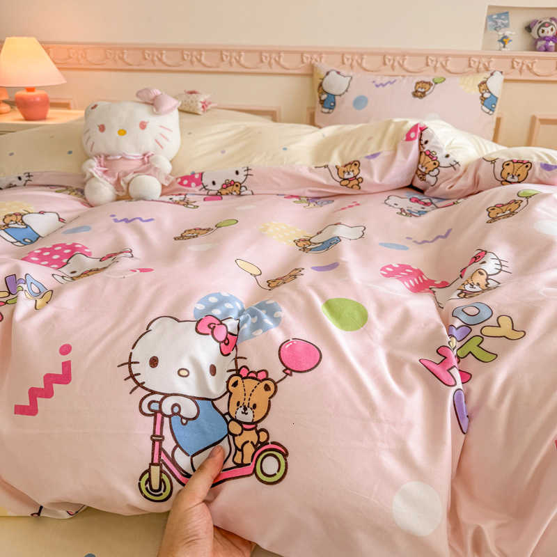 Bedding Sets Kuromi Skin-Friendly Soft Cloud Cotton KT Cat Three-Four Piece Set Sanrio Cartoon Bed Sheet Duvet Cover Factory L260918NH7D - view 4