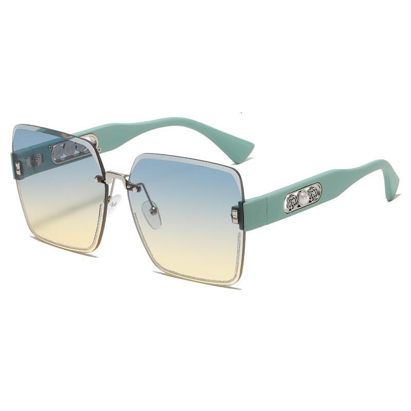 Luxury Fashion Designer Sunglasses High-End Frameless Gradient Color Fashion Trendy Sunglasses For Men Women, Ins-Style, Versatile And Uv-Protective - view 3