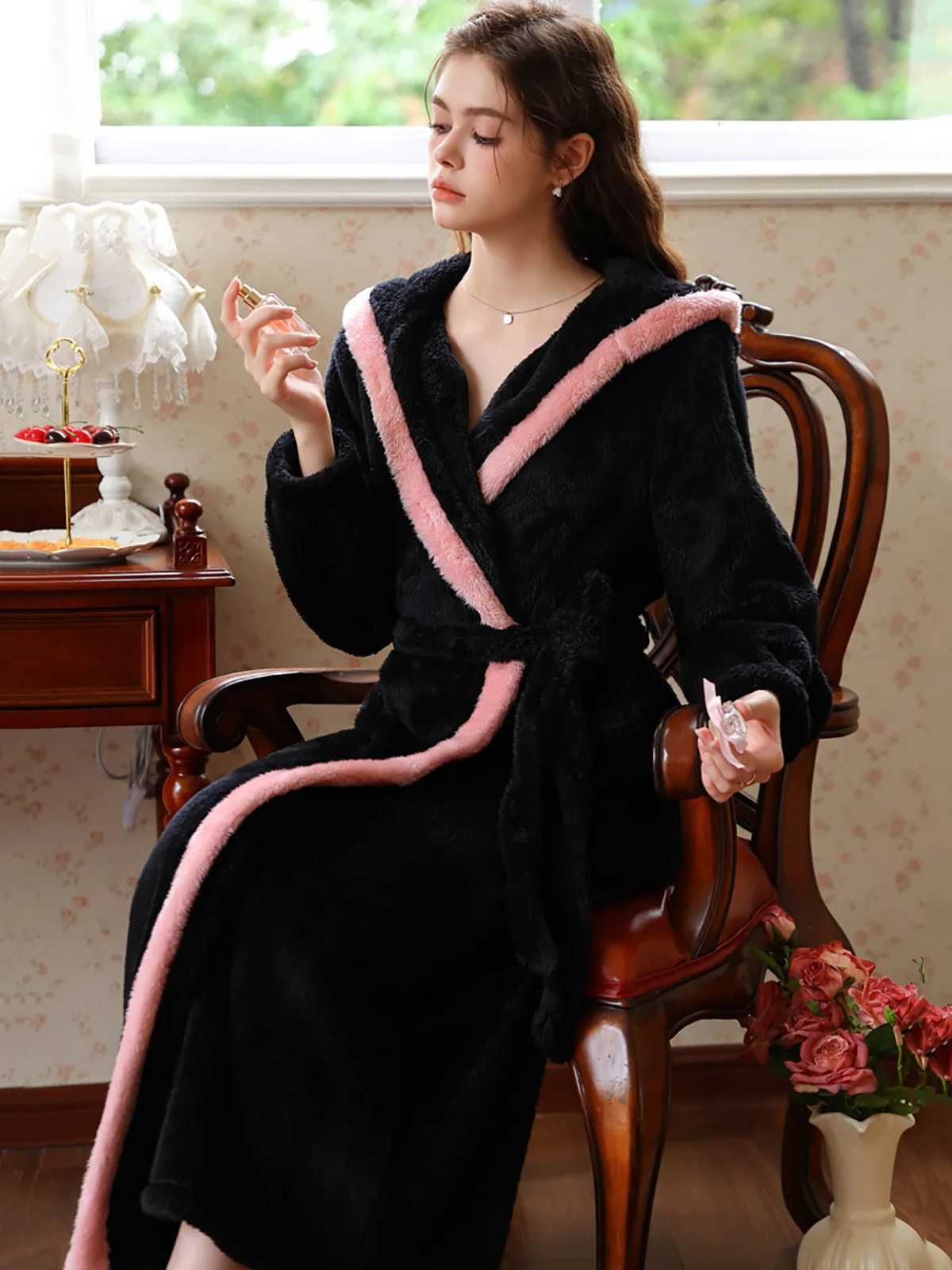 Lounge Women's Sleep Winter Women Long Sleeved Long Sleeved Thick Hooded Flannel Pajamas Sweet Princess French Loose Plus Size Girls BathrobeC260 - view 4