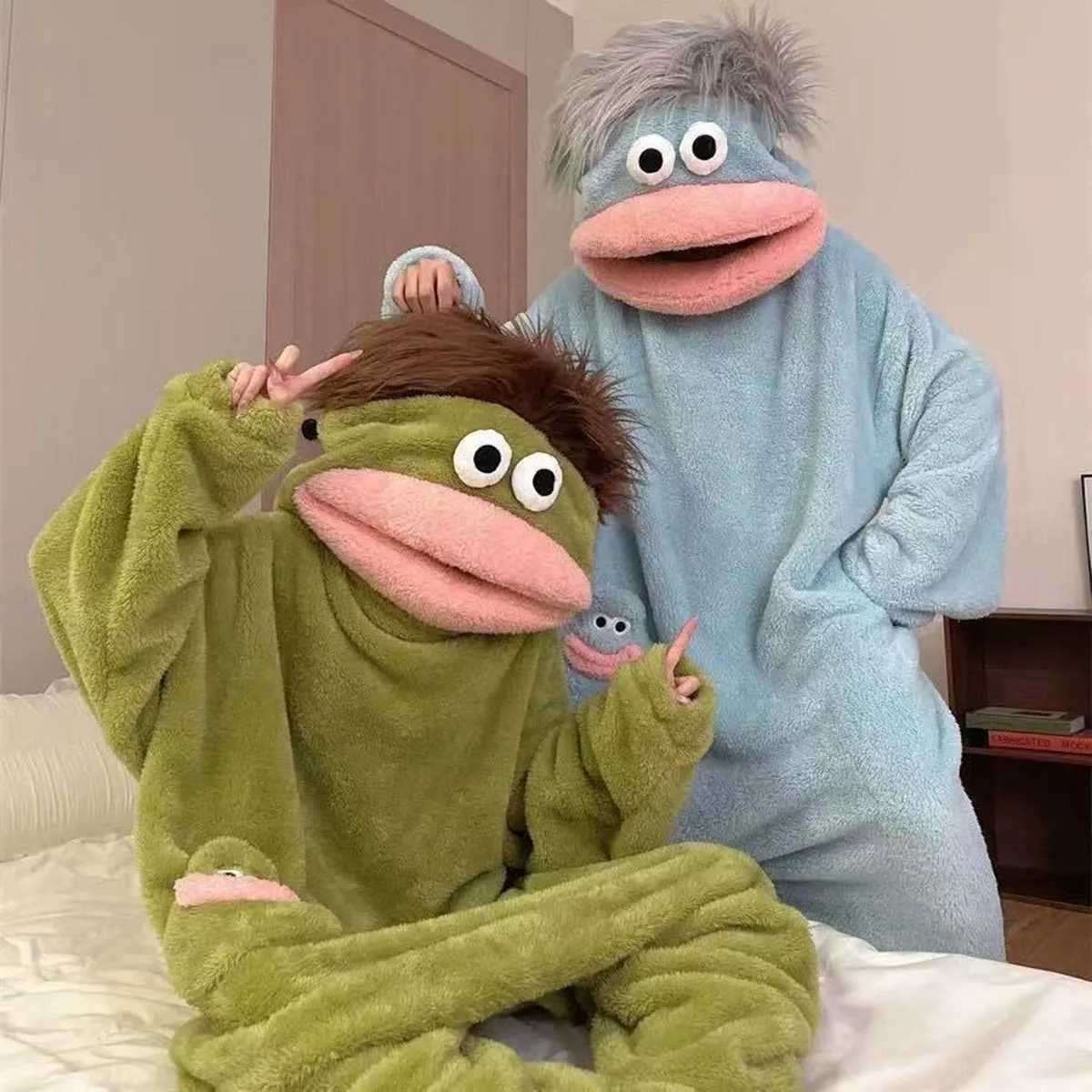 Sleep Lounge Women's Hot Big Mouth Monster Cute Funny Onesie Pajamas Thickened Coral Fleece Homewear For Couples Men Women Autumn Cartoon Pajamas - view 3